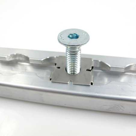 Base M8 Aero à Clips