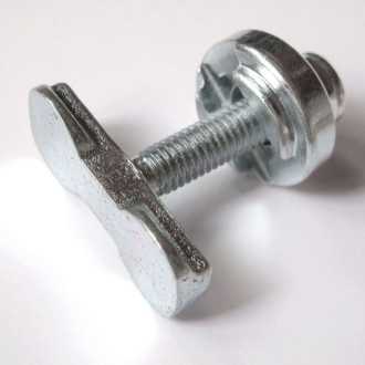 pion arrimage aero M8