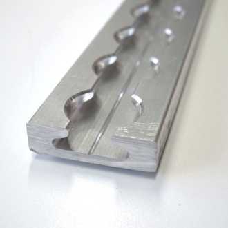 Rail Aero léger rectangulaire - 2m | Akxion Shop